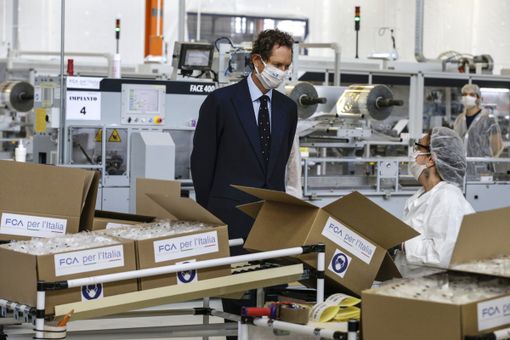Non solo la piena occupazione, Fca festeggia anche i 100 milioni di mascherine prodotte