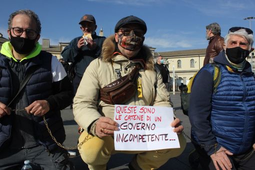 “Se va avanti così duriamo una settimana, è un dramma”