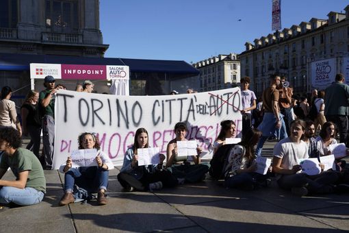 I Fridays For Future contestano il Salone dell’Auto I Fridays For Future contestano il Salone dell’Auto