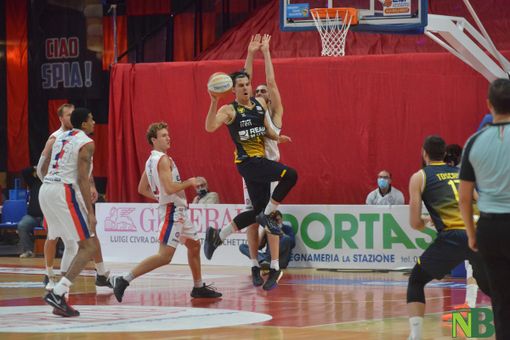 Allenamento congiunto tra Reale Mutua Basket Torino e Unahotels Reggio Emilia