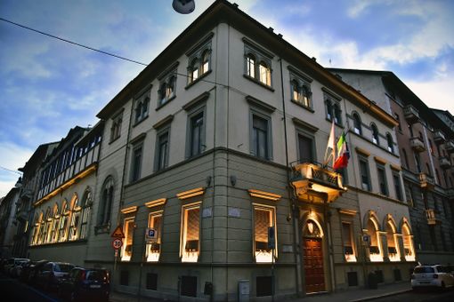 Flic Scuola di Circo si prepara a una domenica "a testa in giù"