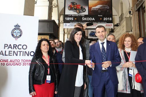 Salone dell’Auto tra le piazze di Torino. Levy: “Una grande festa dinamica&quot;