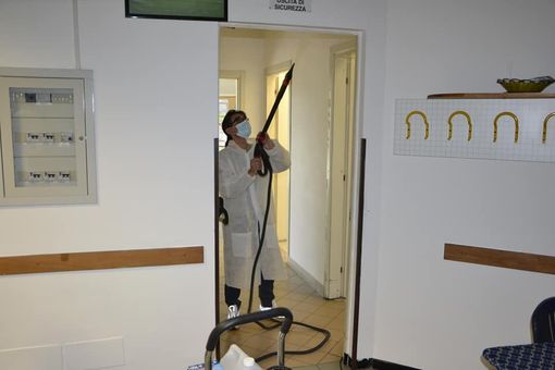 Coronavirus, a Nichelino sanificati il Grosa e gli altri centri d'incontro Coronavirus, a Nichelino sanificati il Grosa e gli altri centri d'incontro