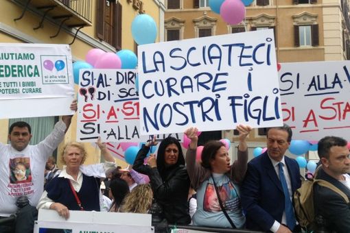 Stamina, in tribunale le storie dei padri delle bimbe colpite da mali incurabili