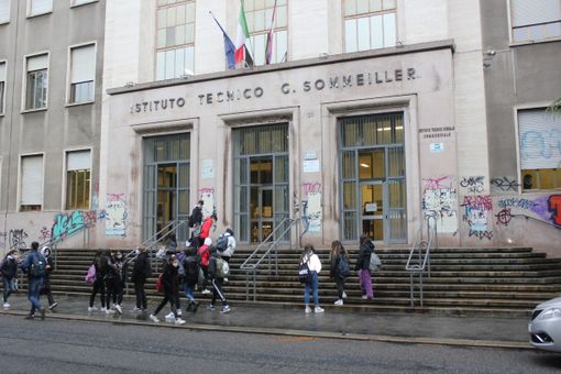 Priorità alla Scuola: “Lavoriamo perché tornino tutti”