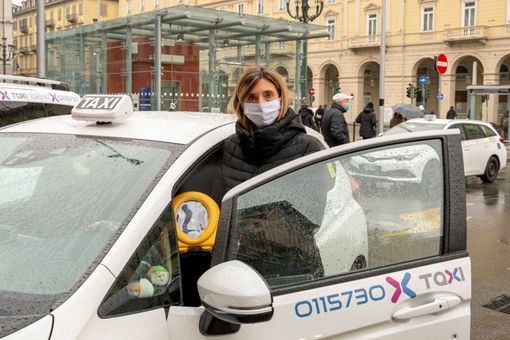 Il taxi dotato di defibrillatore