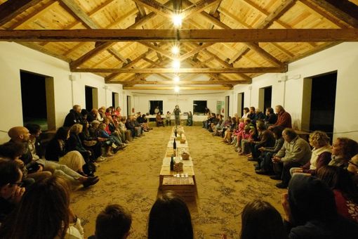 “Beica Ben!” porta l’identità occitana a Torino con un evento esperienziale firmato dai LabPerm “Beica Ben!” porta l’identità occitana a Torino con un evento esperienziale firmato dai LabPerm