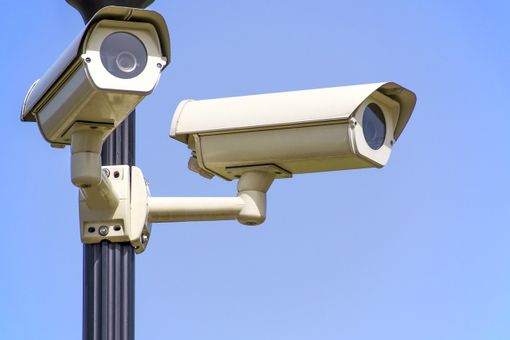 Videocamere e privacy in condominio: attenzione a cosa inquadra l'obiettivo Videocamere e privacy in condominio: attenzione a cosa inquadra l'obiettivo