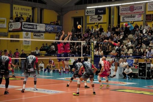 Il Parella Maschile regge tre set poi cede a Fano Il Parella Maschile regge tre set poi cede a Fano