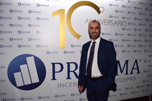 Profima: Il Partner Strategico per la Pubblica Amministrazione nell'Accesso ai Fondi Pubblici Profima: Il Partner Strategico per la Pubblica Amministrazione nell'Accesso ai Fondi Pubblici