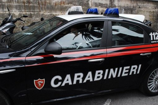 Montanaro, tentato omicidio: giovane donna aggredisce un 71enne che in passato l'aveva sfregiata Montanaro, tentato omicidio: giovane donna aggredisce un 71enne che in passato l'aveva sfregiata