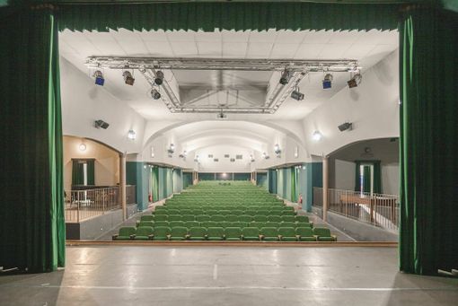 Al Cinema Esedra, al via la rassegna per adulti e bambini "Film tra le righe"