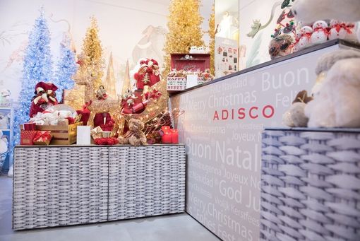 Torna il negozio di Natale Adisco in via Lagrange Torna il negozio di Natale Adisco in via Lagrange