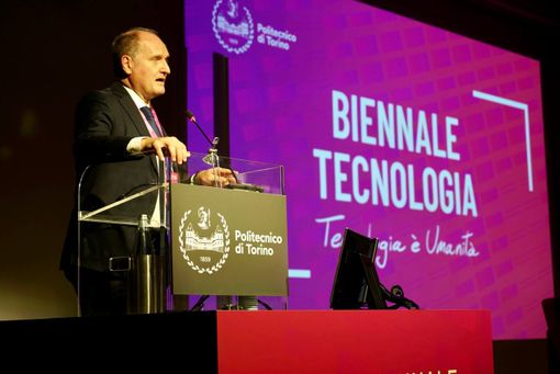 Al Politecnico è già primavera: Biennale Tecnologia si sposta ad aprile. "Troviamo risposte a domande globali" Al Politecnico è già primavera: Biennale Tecnologia si sposta ad aprile. "Troviamo risposte a domande globali"