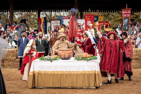 Il musical in carcere: da Alba a Torino, l'esibizione del Borgo Santa Barbara Il musical in carcere: da Alba a Torino, l'esibizione del Borgo Santa Barbara