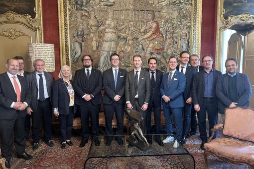 Nicco: “Un patto per potenziare il trasporto merci del nord-ovest” Nicco: “Un patto per potenziare il trasporto merci del nord-ovest”