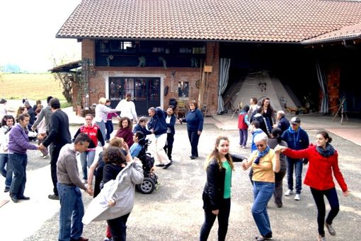 Chieri, la possibilità di svolgere il servizio civile con Cascina Macondo