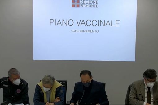 Alberto Cirio in conferenza stampa