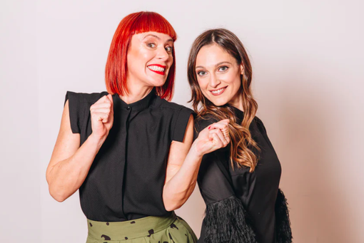 Mammedimeta: lo spettacolo che porta in scena la sicurezza sui social con l'ironia di Mammedimerda Mammedimeta: lo spettacolo che porta in scena la sicurezza sui social con l'ironia di Mammedimerda