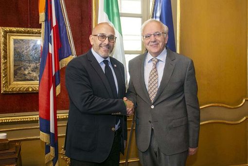 L'incontro tra il presidente del Consiglio regionale con il nuovo Prefetto di Torino L'incontro tra il presidente del Consiglio regionale con il nuovo Prefetto di Torino