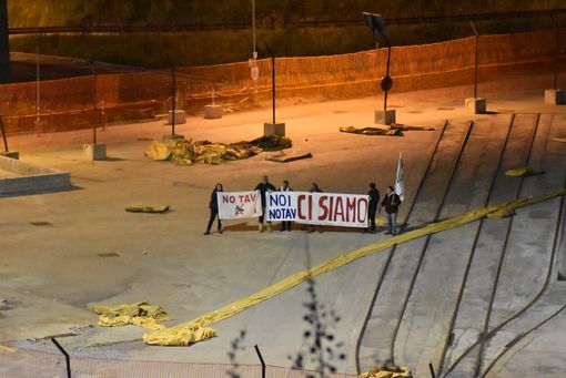 Giachino scrive ai No Tav: "Basta violenze: fate una manifestazione pacifica" Giachino scrive ai No Tav: "Basta violenze: fate una manifestazione pacifica"