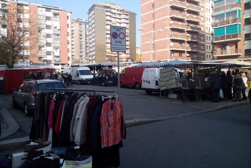 mercato piazza guala mercato piazza guala