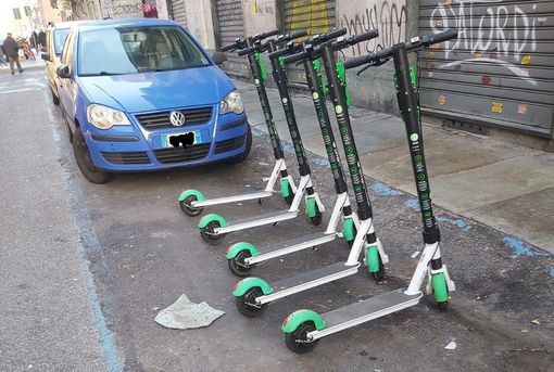 Torino, i Moderati attaccano: “Vanchiglia affonda nella sporcizia” Torino, i Moderati attaccano: “Vanchiglia affonda nella sporcizia”