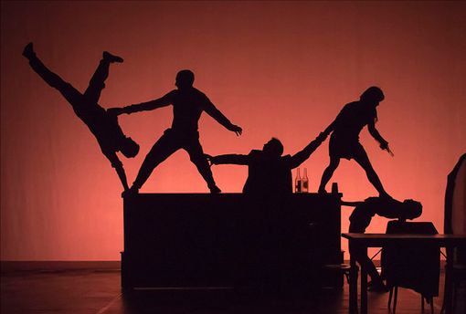 Con Speakeasy, il circo si cala nelle atmosfere dei gangster Con Speakeasy, il circo si cala nelle atmosfere dei gangster