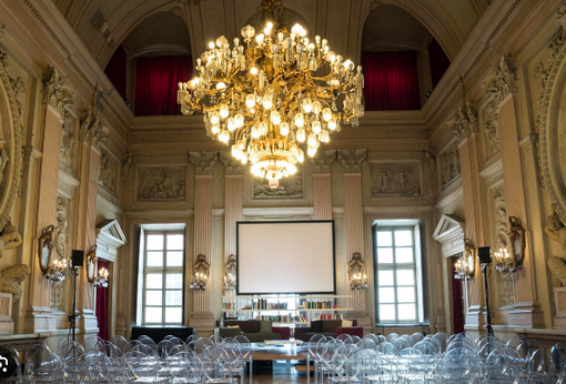 Tanti ospiti di prestigio per la rassegna 'La memoria difficile' al Circolo dei lettori Tanti ospiti di prestigio per la rassegna 'La memoria difficile' al Circolo dei lettori