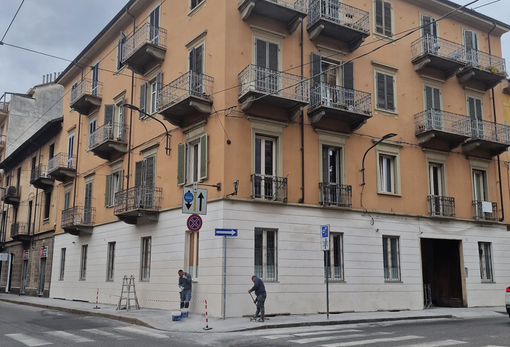 Da negozi ad appartamenti, via Chiesa della Salute fa i conti con i tempi che cambiano