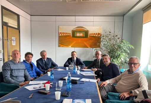 lo russo e sindacati teatro regio