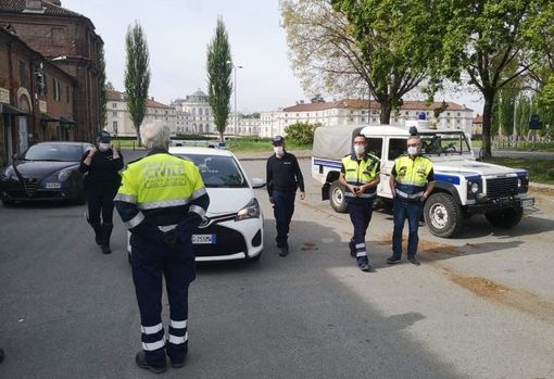 Coronavirus, Nichelino e cintura sud blindati per la Pasquetta Coronavirus, Nichelino e cintura sud blindati per la Pasquetta