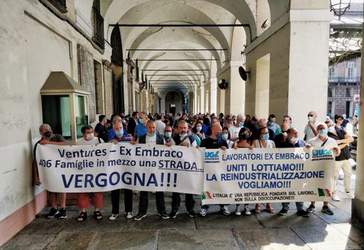 Ex Embraco, il Ministero del Lavoro garantisce: "Pagamento cassa integrazione nei prossimi giorni" Ex Embraco, il Ministero del Lavoro garantisce: "Pagamento cassa integrazione nei prossimi giorni"