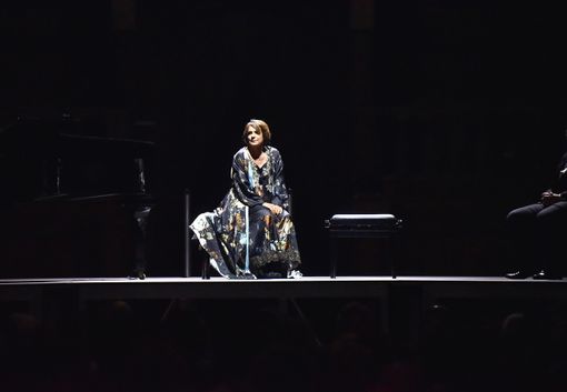 Nichelino, martedì sera va in scena La Traviata di Lella Costa al teatro Superga