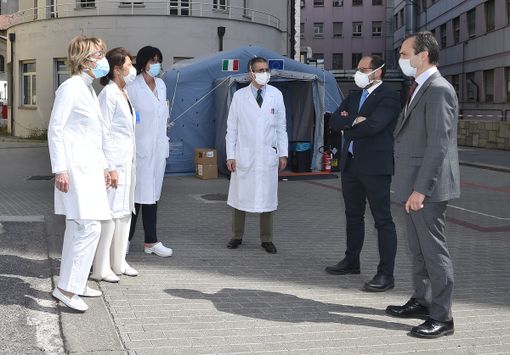 L'Unione Industriale di Torino dona 10 mila mascherine alla Fondazione Medicina a Misura di Donna e al Sant'Anna L'Unione Industriale di Torino dona 10 mila mascherine alla Fondazione Medicina a Misura di Donna e al Sant'Anna