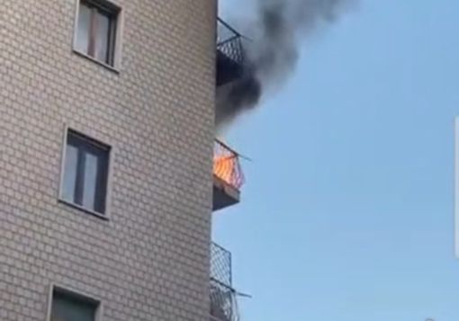 Le immagini del rogo