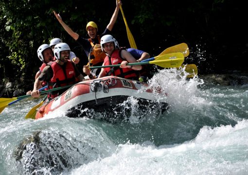 Allo Stura River Village di Gaiola sei ospite 2 notti su 3! Oltre alle discese in rafting, lascia spazio anche al relax, allo sport e al divertimento Allo Stura River Village di Gaiola sei ospite 2 notti su 3! Oltre alle discese in rafting, lascia spazio anche al relax, allo sport e al divertimento