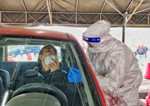 Il pit-stop tamponi Covid