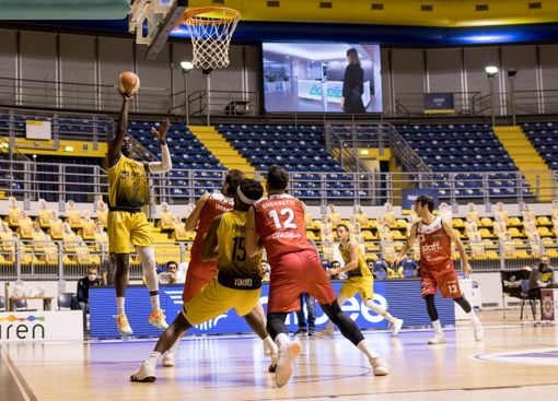 La Reale Mutua a Mantova per chiudere la serie La Reale Mutua a Mantova per chiudere la serie