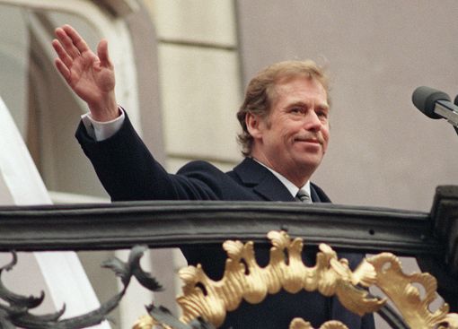 Al Polo del '900 “Il potere dei senza potere”, la mostra che intervista Václav Havel