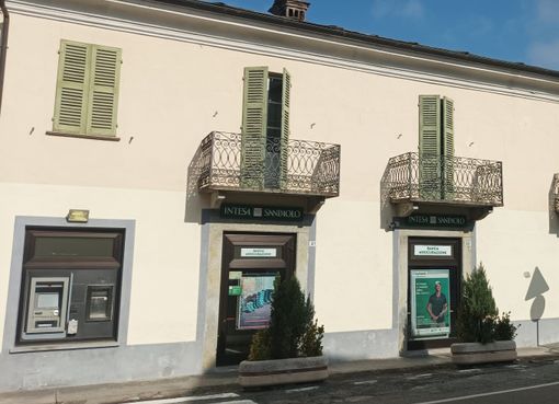 Lo sportello e il Bancomat di Intesa Sanpaolo a Bibiana Lo sportello e il Bancomat di Intesa Sanpaolo a Bibiana