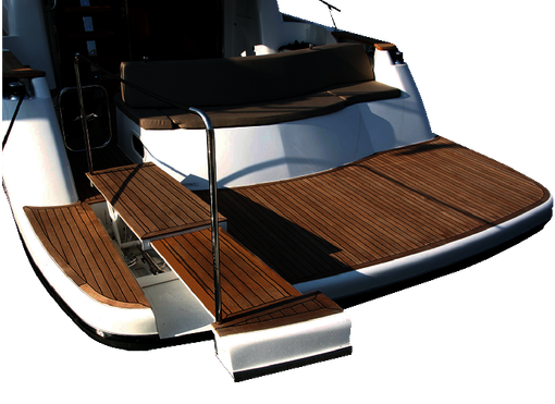 Scalette bagno e scale reali per imbarcazioni: perché sono importanti