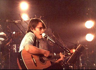 Bardonecchia Scena 1312: sabato sul palco "Attenti al Gorilla!" Bardonecchia Scena 1312: sabato sul palco "Attenti al Gorilla!"