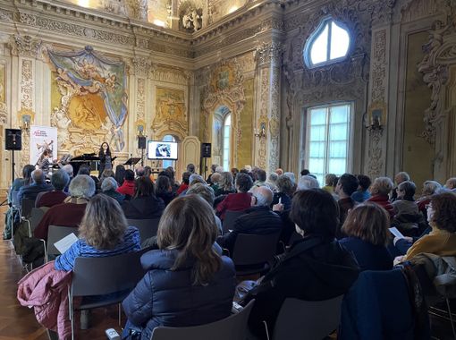 Parole e musica dal vivo: conferenze, concerti e saggi nelle Biblioteche Civiche Parole e musica dal vivo: conferenze, concerti e saggi nelle Biblioteche Civiche