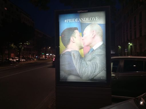 Putin che bacia Zelenski Putin che bacia Zelenski