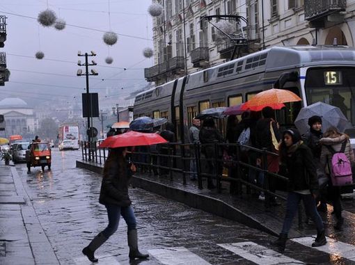 Bollettino Arpa Piemonte: maltempo fino a domani mattina, piogge intense sulle Alpi Bollettino Arpa Piemonte: maltempo fino a domani mattina, piogge intense sulle Alpi