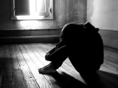 Terrore a Venaria, rapinata in pieno giorno mentre si trovava ai giardini col cane Terrore a Venaria, rapinata in pieno giorno mentre si trovava ai giardini col cane