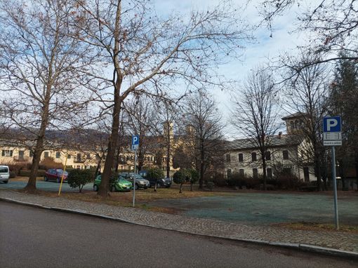 Il parcheggio di via Volta Il parcheggio di via Volta