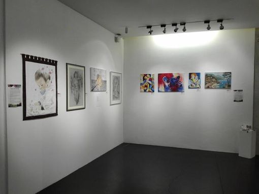 "L'arte femminile in vetrina" dall'8 maggio al 30 giugno