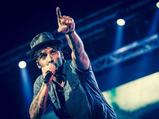 Rinviato il concerto di Fabrizio Moro previsto per il 20 novembre: si terrà il 15 dicembre